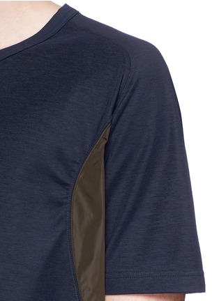 Detail View - Click To Enlarge - KOLOR - Contrast panel T-shirt