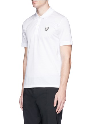 Front View - Click To Enlarge - ALEXANDER MCQUEEN - SKULL PATCH POLO SHIRT