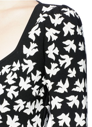 Detail View - Click To Enlarge - ALEXANDER MCQUEEN - 'Swallow' intarsia stretch knit dress