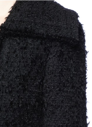 Detail View - Click To Enlarge - ALEXANDER MCQUEEN - 'Boa' frayed bouclé knit peplum jacket