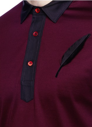 Detail View - Click To Enlarge - ALEXANDER MCQUEEN - Feather appliqué jersey polo shirt
