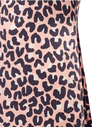 Detail View - Click To Enlarge - 74016 - Sash scarf leopard print stretch satin dress