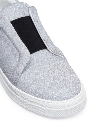 Detail View - Click To Enlarge - PIERRE HARDY - 'Slider' elastic band metallic lamé skate slip-ons
