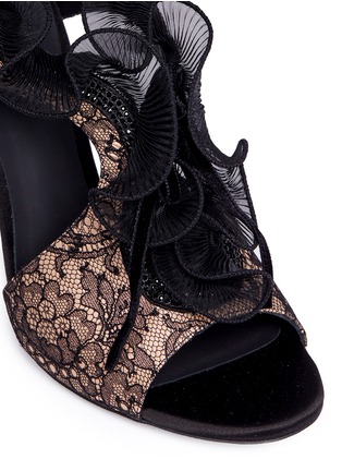 Detail View - Click To Enlarge - RENÉ CAOVILLA - Strass embellished ruffle floral lace sandals