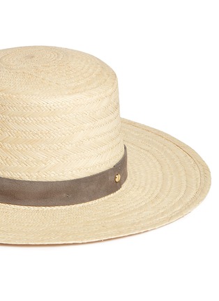 Detail View - Click To Enlarge - JANESSA LEONÉ - 'Isabelle' suede band straw boater hat