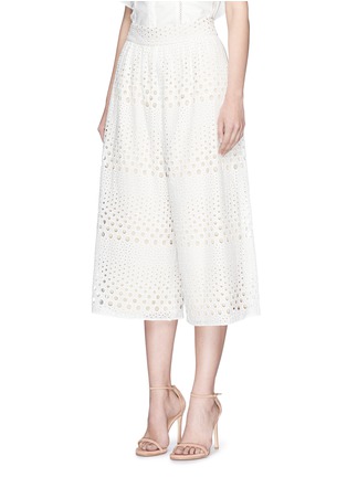 Front View - Click To Enlarge - ALICE & OLIVIA - 'Samara' cutwork embroidery cotton culottes