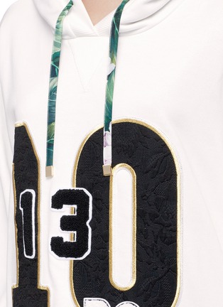 Detail View - Click To Enlarge - - - Mix number and logo patch hoodie
