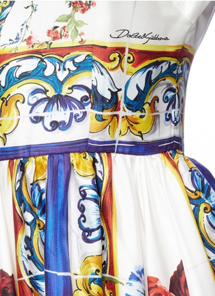 Detail View - Click To Enlarge - - - Majolica print silk twill handkerchief dress