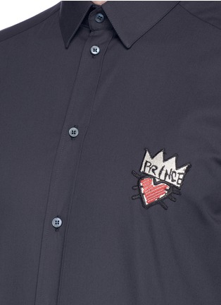 Detail View - Click To Enlarge - - - Crown heart appliqué shirt