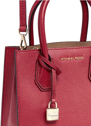  - MICHAEL KORS - 'Mercer' medium leather crossbody bag