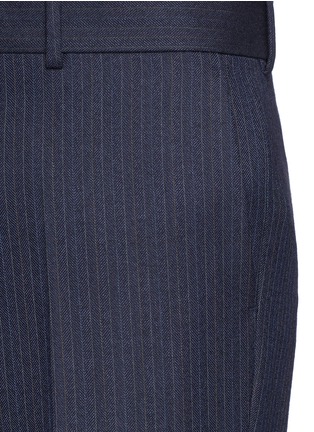 Detail View - Click To Enlarge - BALENCIAGA - Virgin wool herringbone pants