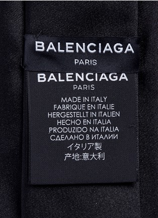 Detail View - Click To Enlarge - BALENCIAGA - Logo embroidered silk satin tie