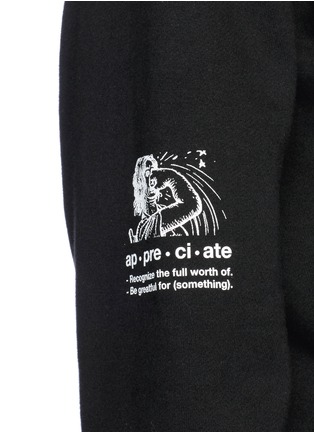 Detail View - Click To Enlarge - MAGIC STICK - 'Appreciate' print rose embroidered hoodie