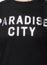 Detail View - Click To Enlarge - ÊTRE CÉCILE - 'Paradise City' metallic foil print T-shirt