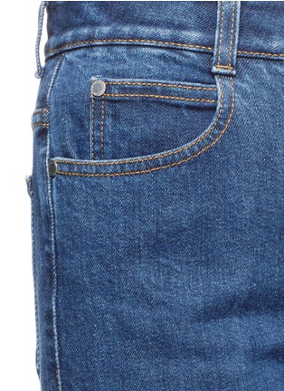 Detail View - Click To Enlarge - STELLA MCCARTNEY - Heart knee patch cropped jeans