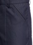 Detail View - Click To Enlarge - COMME DES GARÇONS SHIRT - Cropped gabardine pants