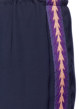 Detail View - Click To Enlarge - FIGUE - 'Goa' embroidered outseam wide leg cropped pants
