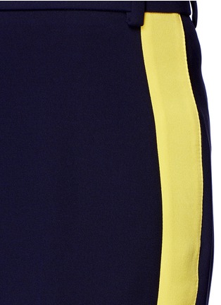 Detail View - Click To Enlarge - VICTORIA, VICTORIA BECKHAM - Colourblock stripe crepe tux pants