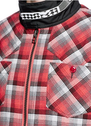 Detail View - Click To Enlarge - 72951 - Stripe throatlatch check plaid padded jacket