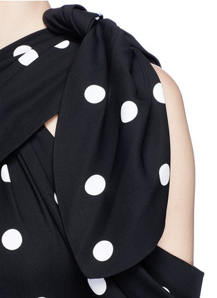 Detail View - Click To Enlarge - MONSE - Polka dot crepe one-shoulder dress