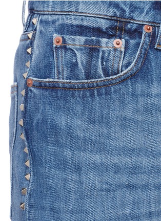Detail View - Click To Enlarge - VALENTINO GARAVANI - 'Rockstud Untitled 06' jeans