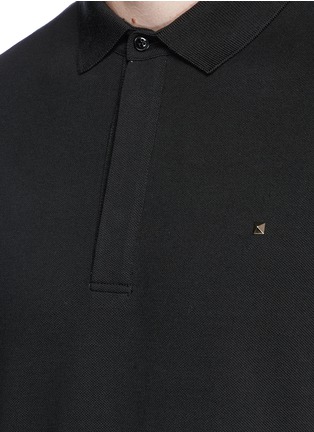 Detail View - Click To Enlarge - VALENTINO GARAVANI - 'Rockstud' polo shirt