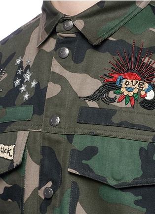 Detail View - Click To Enlarge - VALENTINO GARAVANI - Tattoo bead embroidered camouflage print shirt jacket
