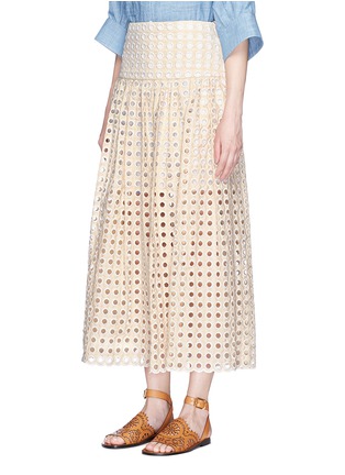 Front View - Click To Enlarge - CHLOÉ - Embroidered eyelet skirt