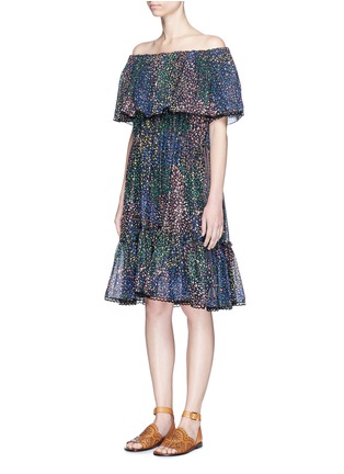 Front View - Click To Enlarge - CHLOÉ - Firework print ruffle off-shoulder dress