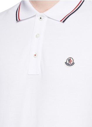 Detail View - Click To Enlarge - MONCLER - Logo patch polo shirt