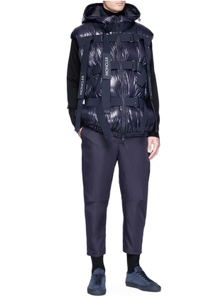 Figure View - Click To Enlarge - MONCLER - 'Ian' buckle strap down puffer vest