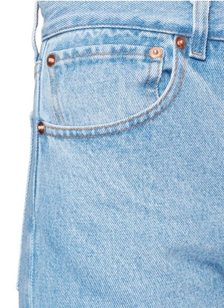 Detail View - Click To Enlarge - FORTE COUTURE - 'Bella' slogan embroidered frayed denim shorts