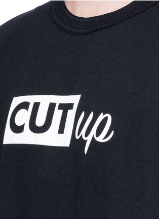 Detail View - Click To Enlarge - SACAI - 'Cut up' print T-shirt