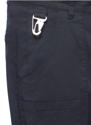 Detail View - Click To Enlarge - HELMUT LANG - 'Carabiner' twill pants