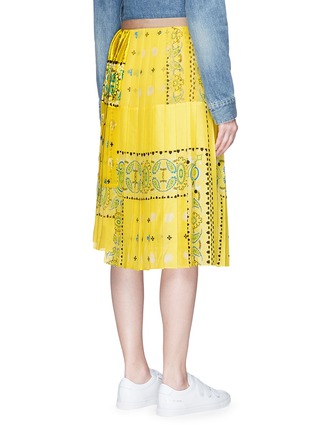 Back View - Click To Enlarge - SACAI - Bandana print pleated velvet and chiffon wrap skirt