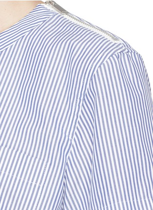 Detail View - Click To Enlarge - SACAI - Tiered pleated hem stripe T-shirt