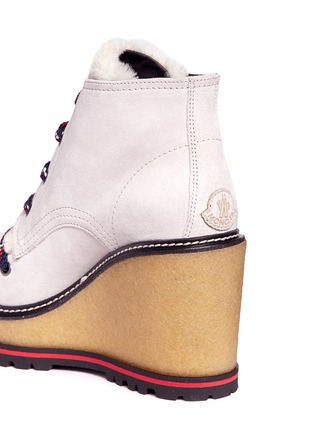 Detail View - Click To Enlarge - MONCLER - 'Zelie' sheepskin fur suede wedge hiking boots