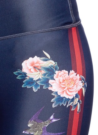Detail View - Click To Enlarge - THE UPSIDE - 'The Night Garden' floral print yoga leggings