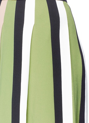 Detail View - Click To Enlarge - VALENTINO GARAVANI - Colourblock knife pleat crepe skirt