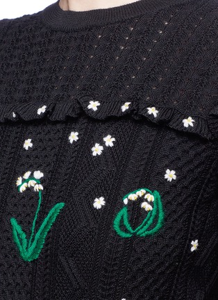 Detail View - Click To Enlarge - VALENTINO GARAVANI - Mughetti embroidered Aran cable knit sweater