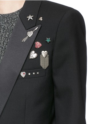 Detail View - Click To Enlarge - SAINT LAURENT - 'Iconic le Smoking' heart pin embellished suiting jacket
