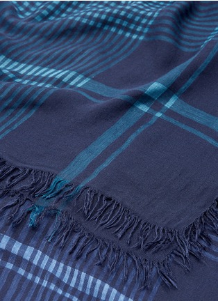 Detail View - Click To Enlarge - FALIERO SARTI - 'Bicolor' check plaid colourblock scarf