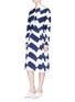 Figure View - Click To Enlarge - VICTORIA BECKHAM - Wave print pleated silk satin skirt