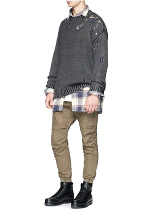 Figure View - Click To Enlarge - R13 - Distressed sweater