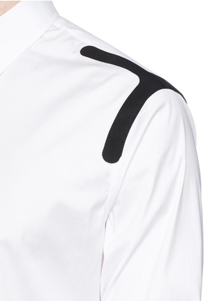 Detail View - Click To Enlarge - 71465 - Bonded trim stretch poplin shirt