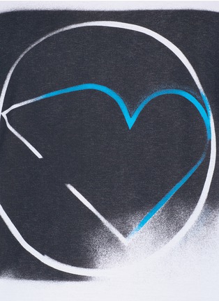 Detail View - Click To Enlarge - MAISON MARGIELA - Heart graphic print oversized T-shirt