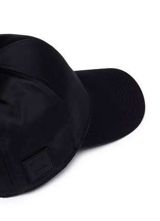 Detail View - Click To Enlarge - ACNE STUDIOS - 'Camp Bomber' face patch baseball cap