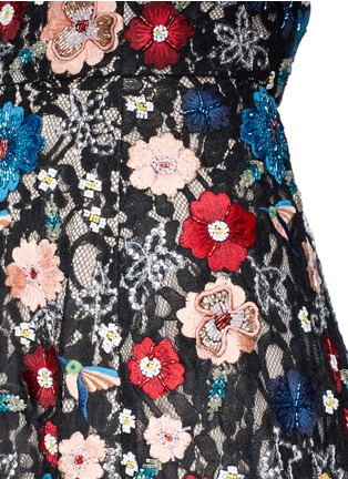 Detail View - Click To Enlarge - ALICE & OLIVIA - 'Nicolette' embellished floral and bird guipure lace gown