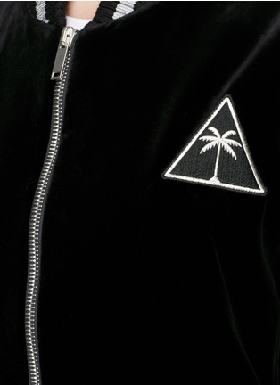 Detail View - Click To Enlarge - PALM ANGELS - Palm tree patch velvet souvenir jacket