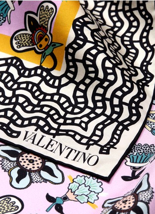 Detail View - Click To Enlarge - VALENTINO GARAVANI - Pop flower and geometric print silk twill scarf